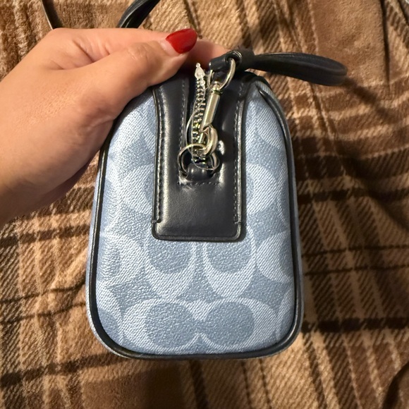 Coach Signature Light Blue Crossbody Bag - Picture 4 of 12